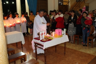 Thánh lễ kính Đức Mẹ dâng Chúa Giêsu trong đền thánh