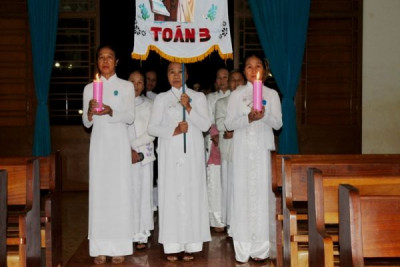 ​​​​​​​Thánh lễ Têrêxa Avila quan thầy các bà mẹ toán 3