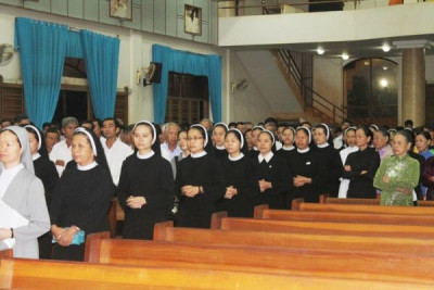 Tân Vĩnh Khấn của nữ tu Maria Têrêxa Hồ Thị Ly Na