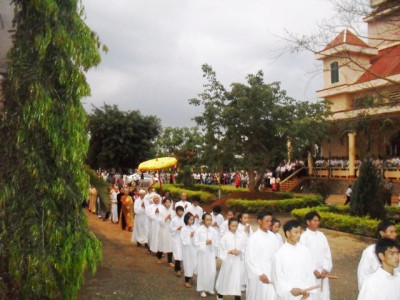 Hình ành  Tam Nhật Tuần Thánh  Năm 2012