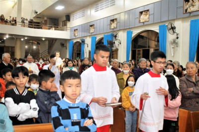 Giáo xứ Thổ Hoàng mừng lễ Vọng Giáng Sinh