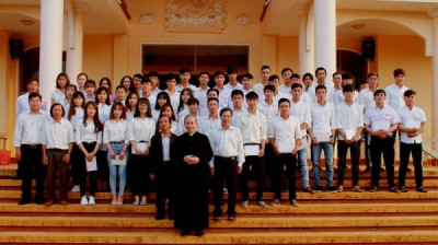 Thánh lễ Mẹ Mân Côi-Bế giảng khóa hôn nhân gia đình