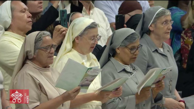 Đức Thánh Cha chủ sự giờ cầu nguyện nhân Ngày Năm Thánh An ủi