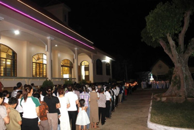 Khai mạc tháng Hoa