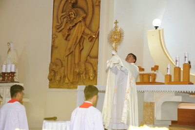 Chào mừng cha Tân Quản Xứ