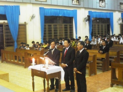 Chút Suy Tư Trong Giờ Ngắm Nguyện Sáng Thứ Tư Tuần Thánh