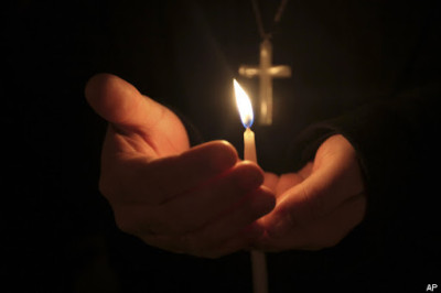 Giữa cơn bão lo âu, tìm về bến đõ bình an của đức tin