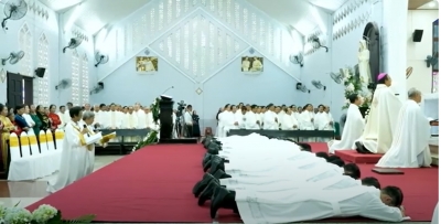 ​​​​​​​Đời Con Có Là Chi