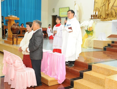 Chút tâm tình trong ngày lễ Kim Khánh Hôn Phối