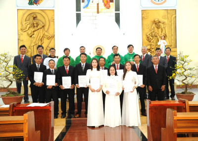 Thánh lễ tuyên hứa Ban Hành giáo các Giáo họ