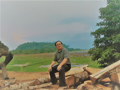 Ngắn...