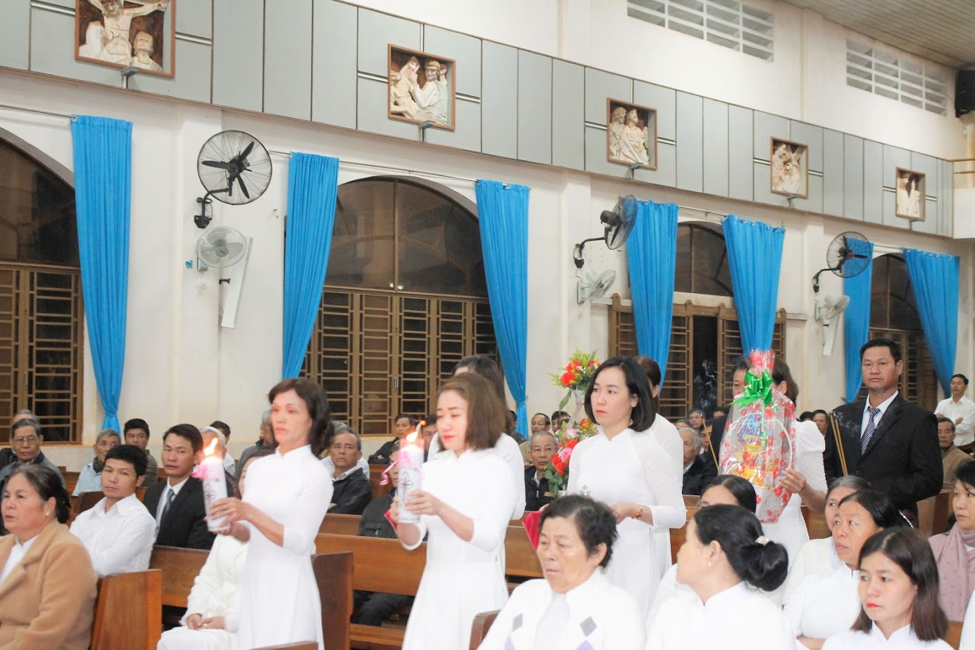 Thánh lễ Phaolô Tông Đồ trở lại quan thầy giáo họ Phaolô