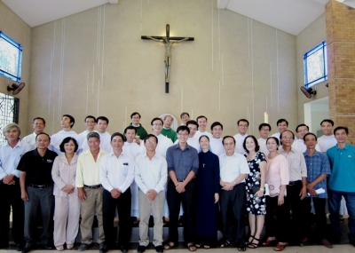 Hình ảnh ghi nhận buổi gặp mặt Hội Đồng Hương Thổ Hoàng