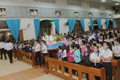 Lễ Thánh Têrêxa Hài Đồng Giêsu và Rửa tội tân tòng