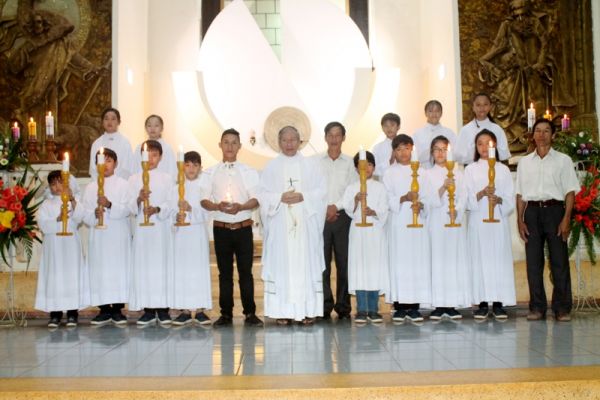 Giáo xứ Thổ Hoàng lễ Đức Mẹ Dâng Mình