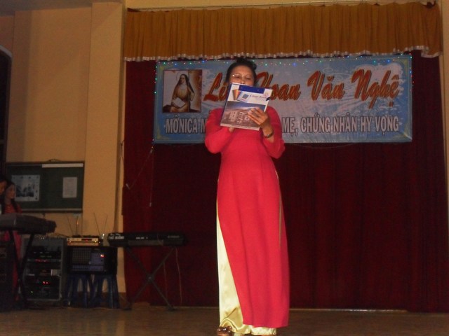 Liên Hoan Văn Nghệ Mừng Lễ Thánh Nữ Mônica Quan Thầy 
