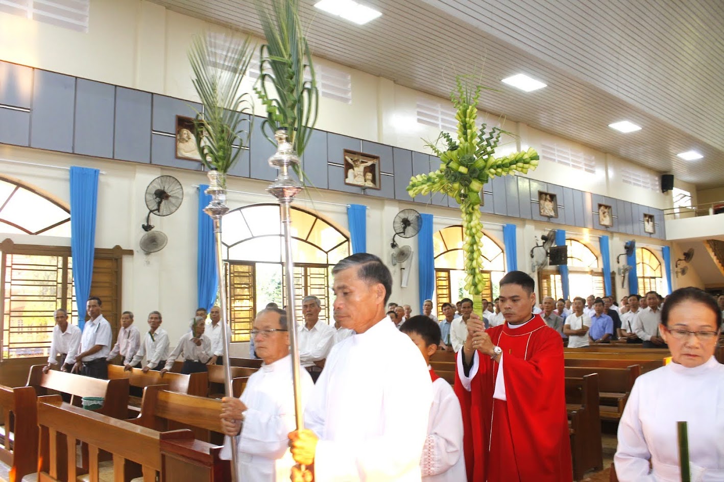  Lễ Lá khai mạc Tuần Thánh