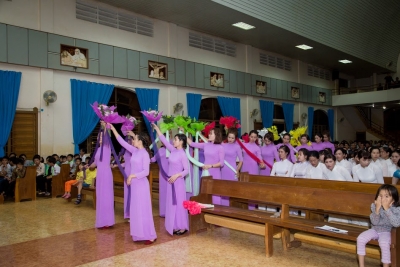 Giáo xứ Thổ Hoàng bế mạc tháng Hoa