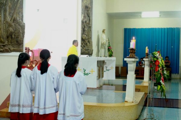 Giáo xứ Thổ Hoàng vui trung thu