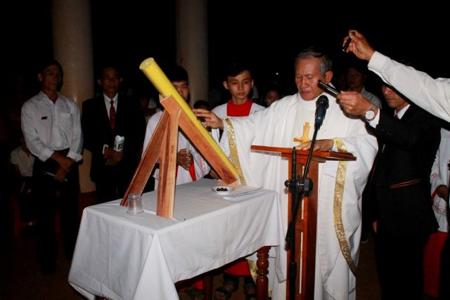 Giáo xứ Thổ Hoàng cử hànhTuần Thánh 2019