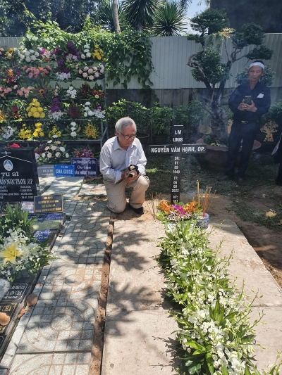 ​​​​​​​Tiễn chân Cha Cố Louis Nguyễn Văn Hạnh