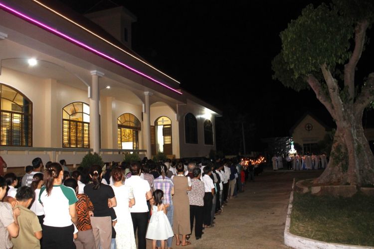 Khai mạc tháng Hoa