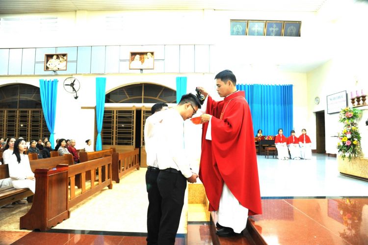 Lễ Thánh Xêxilia, Đồng Trinh Tử Đạo, Rửa Tội Tân Tòng