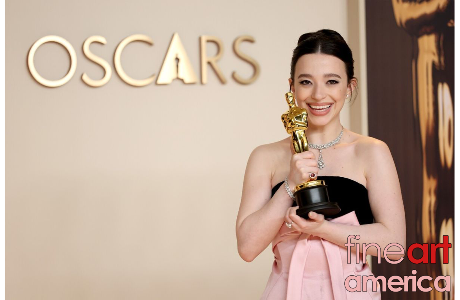 Không vì thưởng