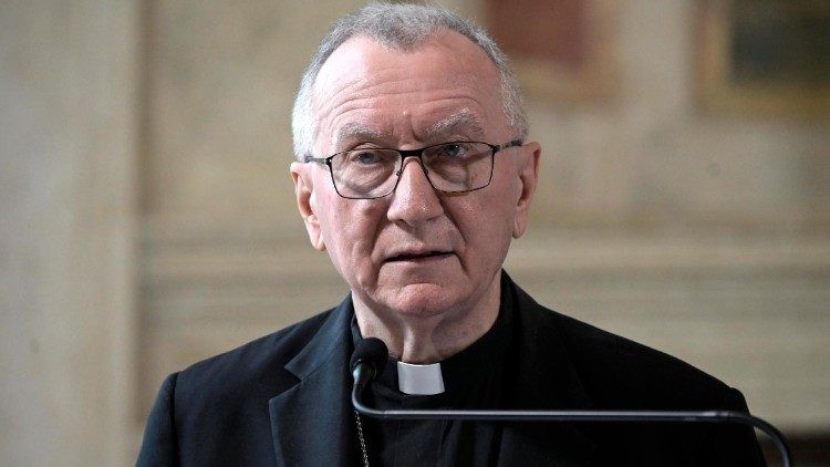 Hồng y Parolin trình bày  về Iran, Venezuela và Greenland